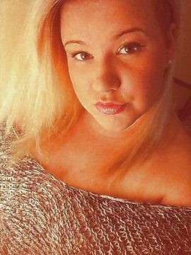 Paige92 from Saskatchewan,Canada